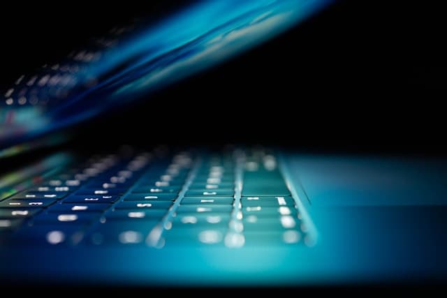 Top 4 Merchant Processing Tools That Accept Crypto and Settle in Fiat